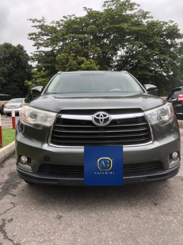 2015  Toyota Highlander