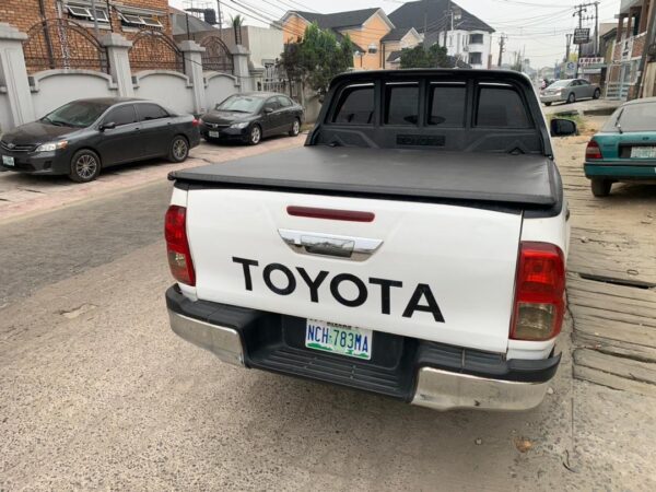 Toyota Hilux (Port Harcourt) - Image 3