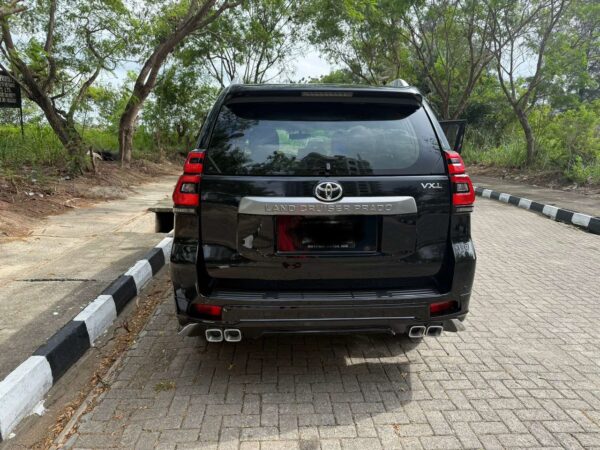 2020 Toyota Prado - Image 7