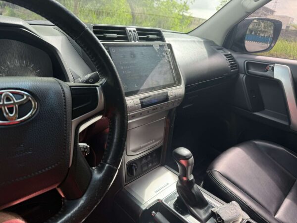 2020 Toyota Prado - Image 5