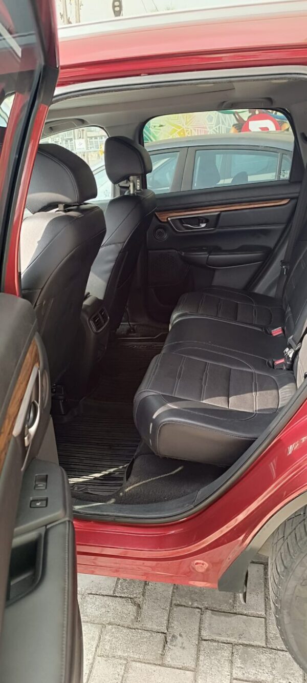2018 Honda CRV - Image 2