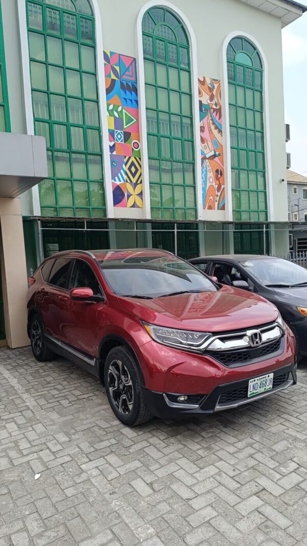 2018 Honda CRV - Image 8