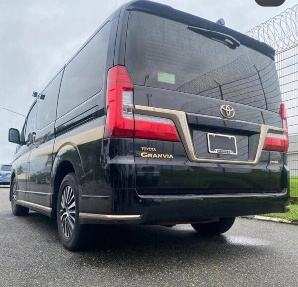 2021 Toyota Granvia Premium Bus (8 Seater) - Image 6