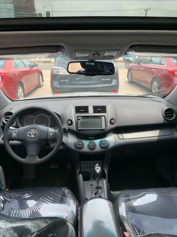 2009 Toyota Rav4 - Image 4