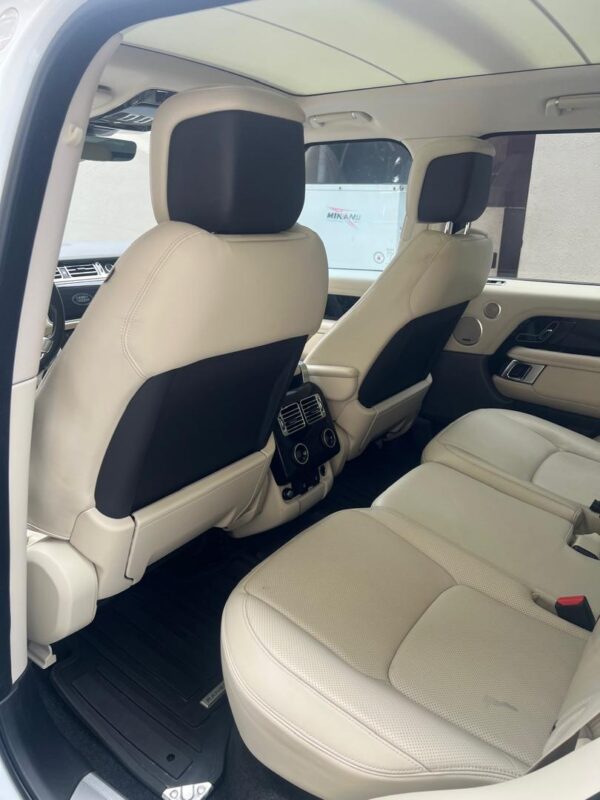 2021 Range Rover Vogue - Image 4