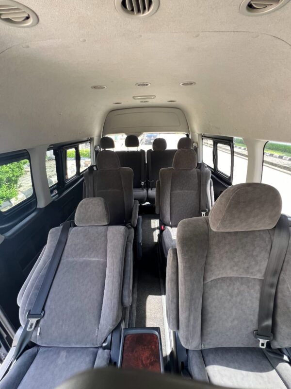 2018 9-Seater VIP Toyota Hiace Bus - Image 5