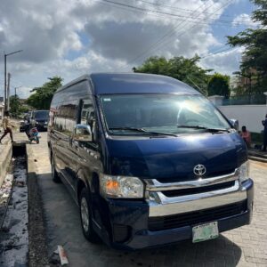 2018 9-Seater VIP Toyota Hiace Bus