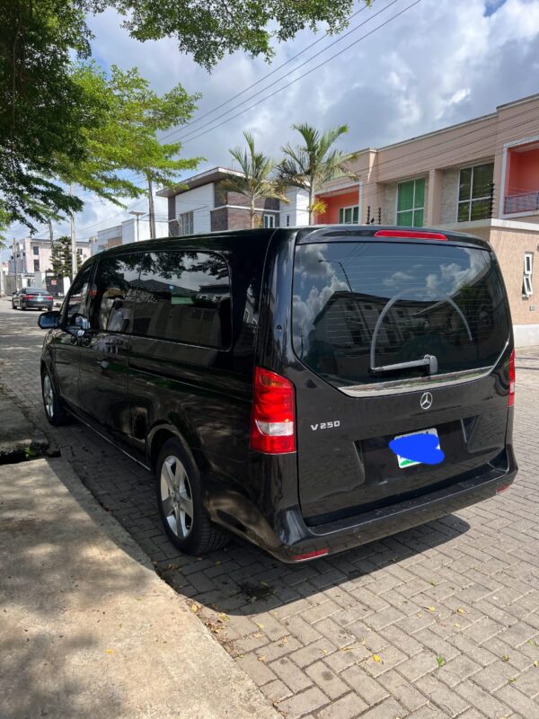 2020 Upgraded Mercedes Viano Bus - Image 6