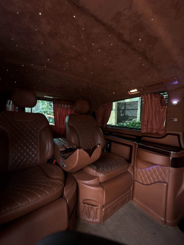 2020 Direct Mercedes Viano Bus - Image 9