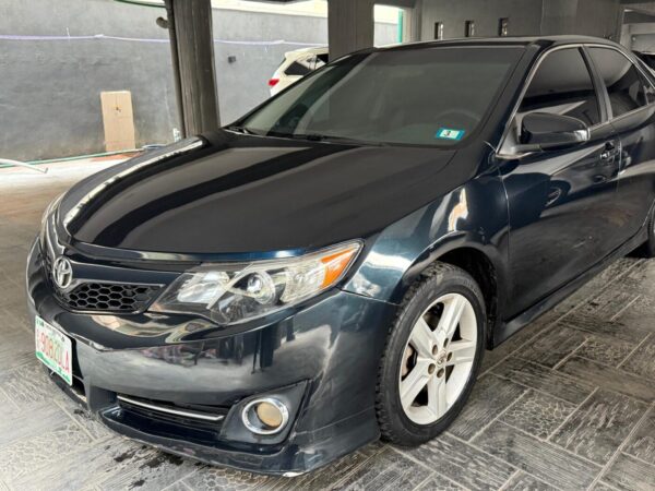 2013 Toyota Camry - Image 6