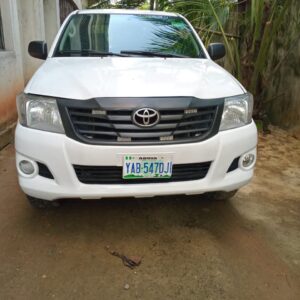 2015 Toyota Hilux (Port Harcourt)