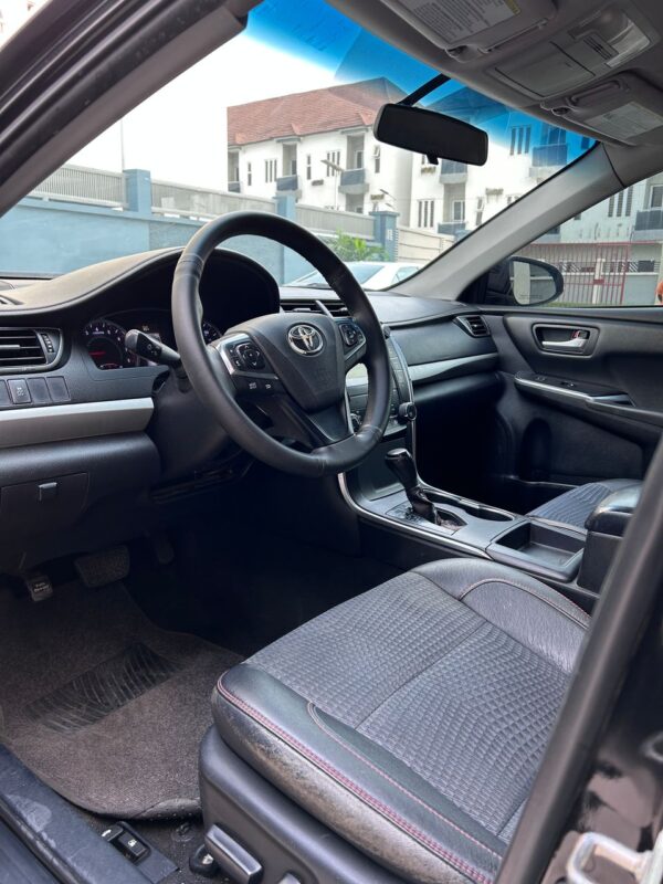 2016 Toyota Camry - Image 2