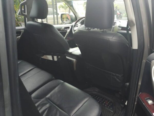 2014 Lexus GX460 - Image 5