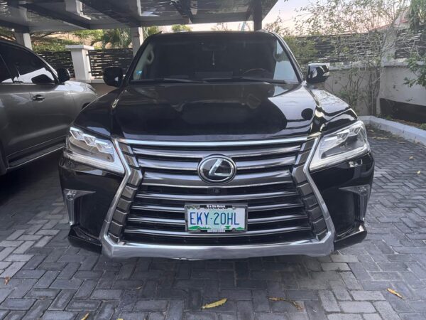 2018 Lexus LX570