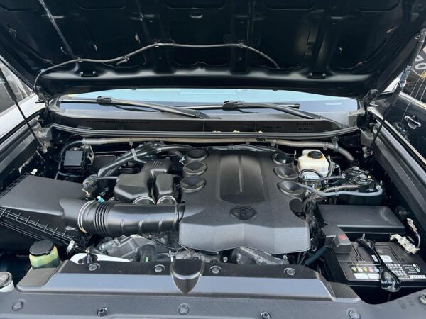 2015 Toyota Prado - Image 2