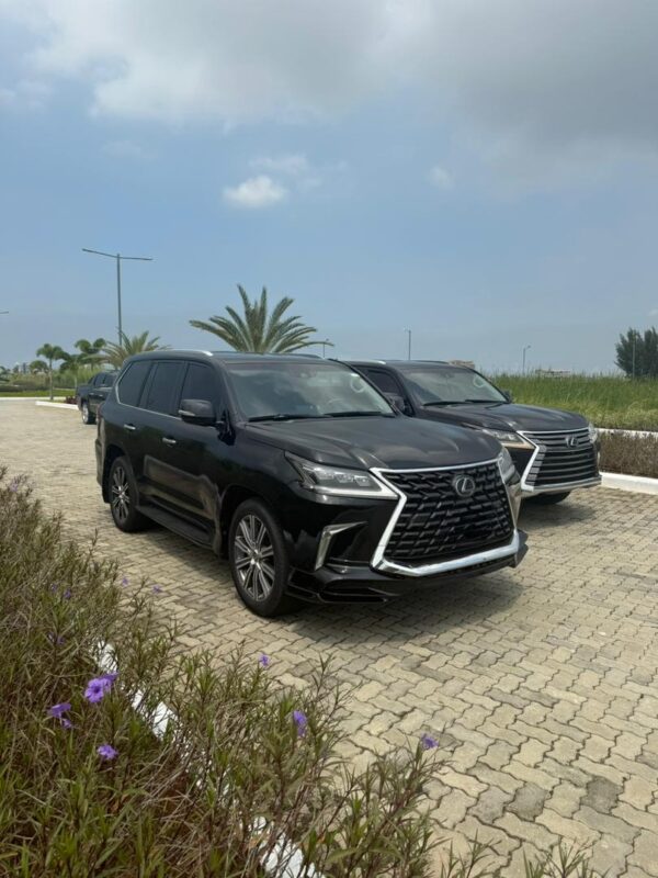 2019 Lexus LX570