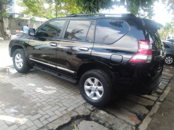 2022 Upgraded Toyota Prado - Image 8
