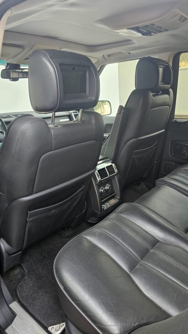 2011 Range Rover Vogue - Image 7