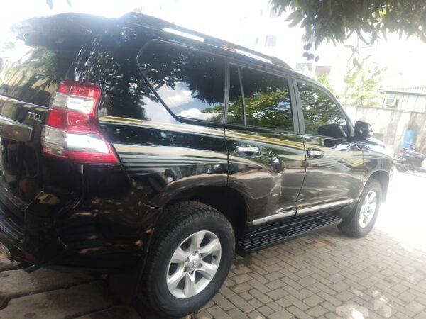 2022 Upgraded Toyota Prado - Image 7