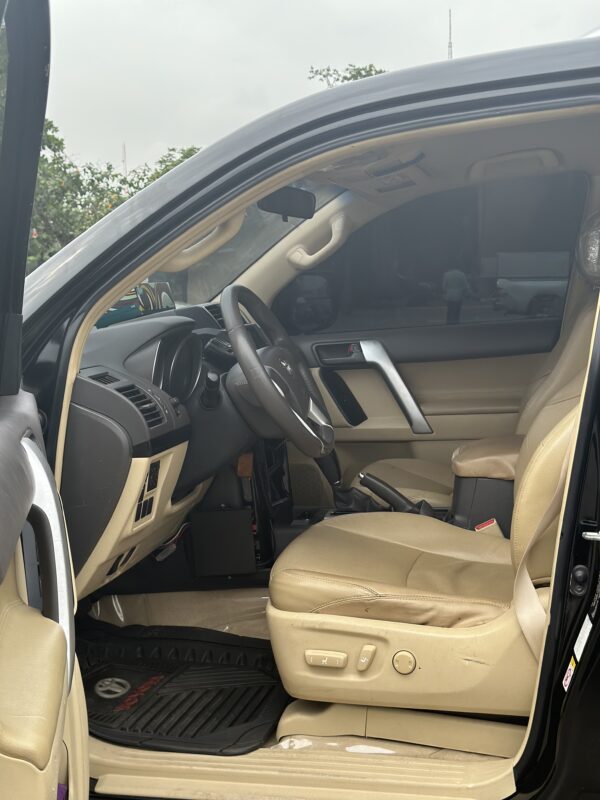 2022 Upgraded Toyota Prado - Image 10