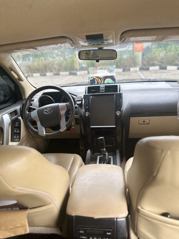 2022 Upgraded Toyota Prado - Image 11
