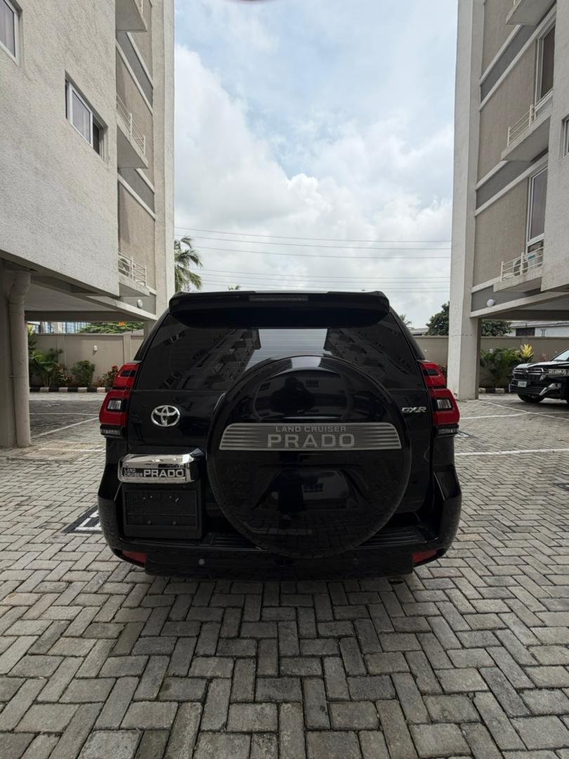 2016 Toyota Prado - Image 3