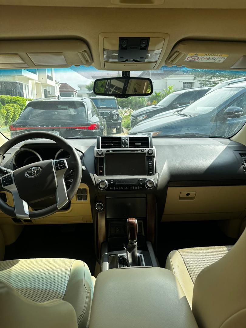 2016 Toyota Prado - Image 4